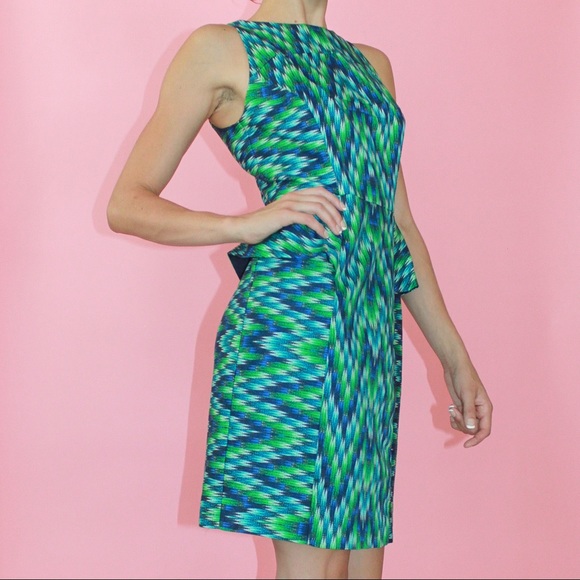 MILLY Green/Blue Geometric Sleeveless Peplum Sheath Dress - US 4 - Picture 2 of 13